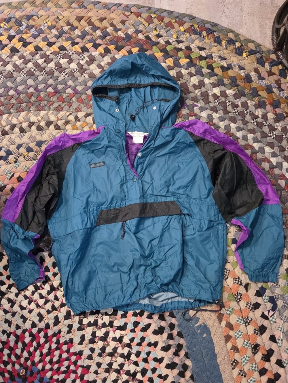 Vintage 1990s Columbia color-block pullover windbreaker